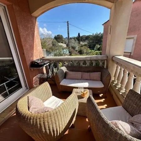 Piscine, A Pied, 2 Apartamento *